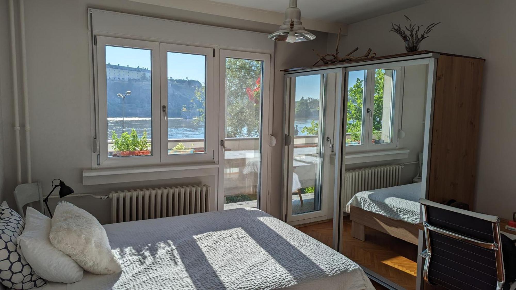 Center, Private Garage, Danube & Fortress, 3 Bdrm 2 Bath โนวีซาด ภายนอก รูปภาพ